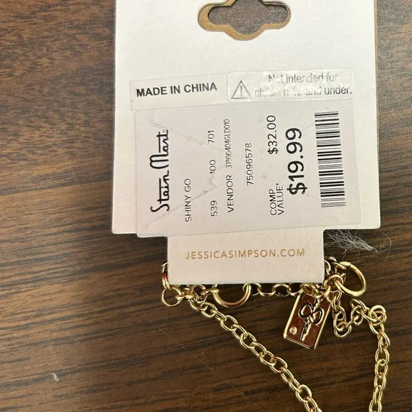 New Jessica Simpson Elegant Gold Tone Butterfly Pendant Long Necklace - Picture 5 of 5